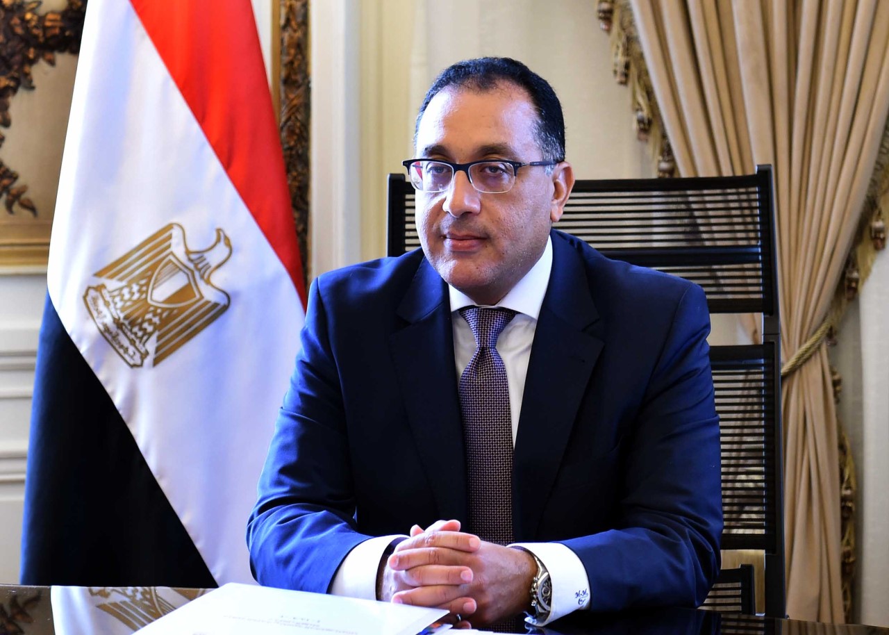 الحكومة المصرية تقرر إستمرار الفئات المستثناة من الحظر في القرارات الجديدة