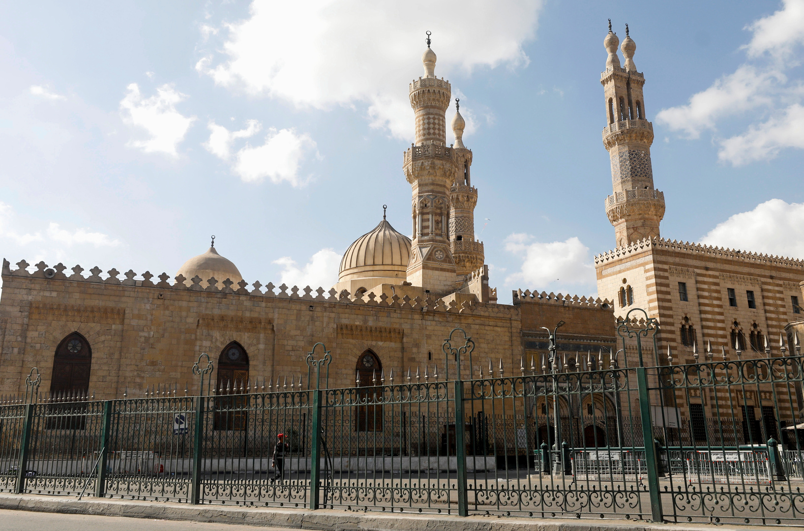مصادر للوطن| تفاصيل خطة الأوقاف لـ فتح المساجد و4 آلاف مسجد سيفتح بالمرحلة الأولى في بعض المحافظات