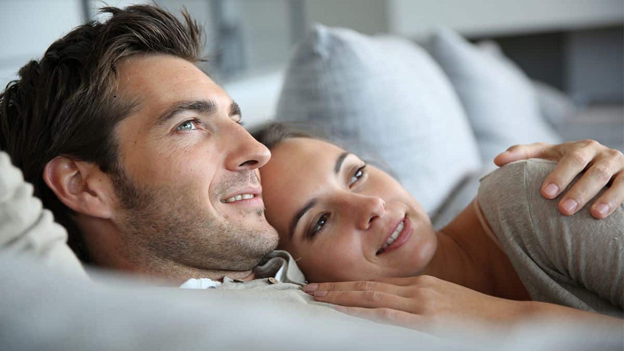 نصائح هامة لـ «السعادة الزوجية» وكسر حالة الروتين والملل الزوجي