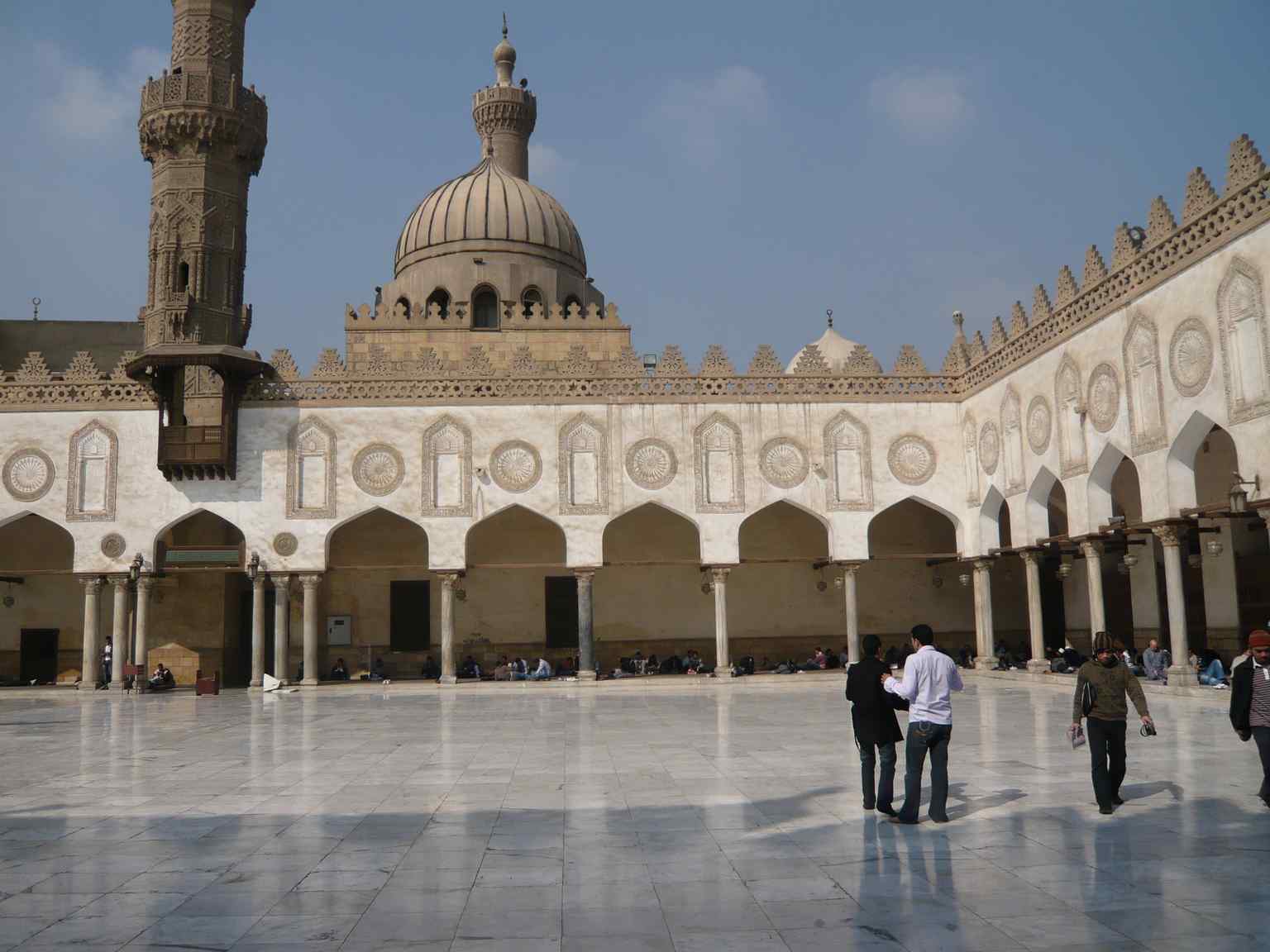 تفاصيل غلق وزارة الأوقاف لمسجد الحسين لأجل غير مسمى