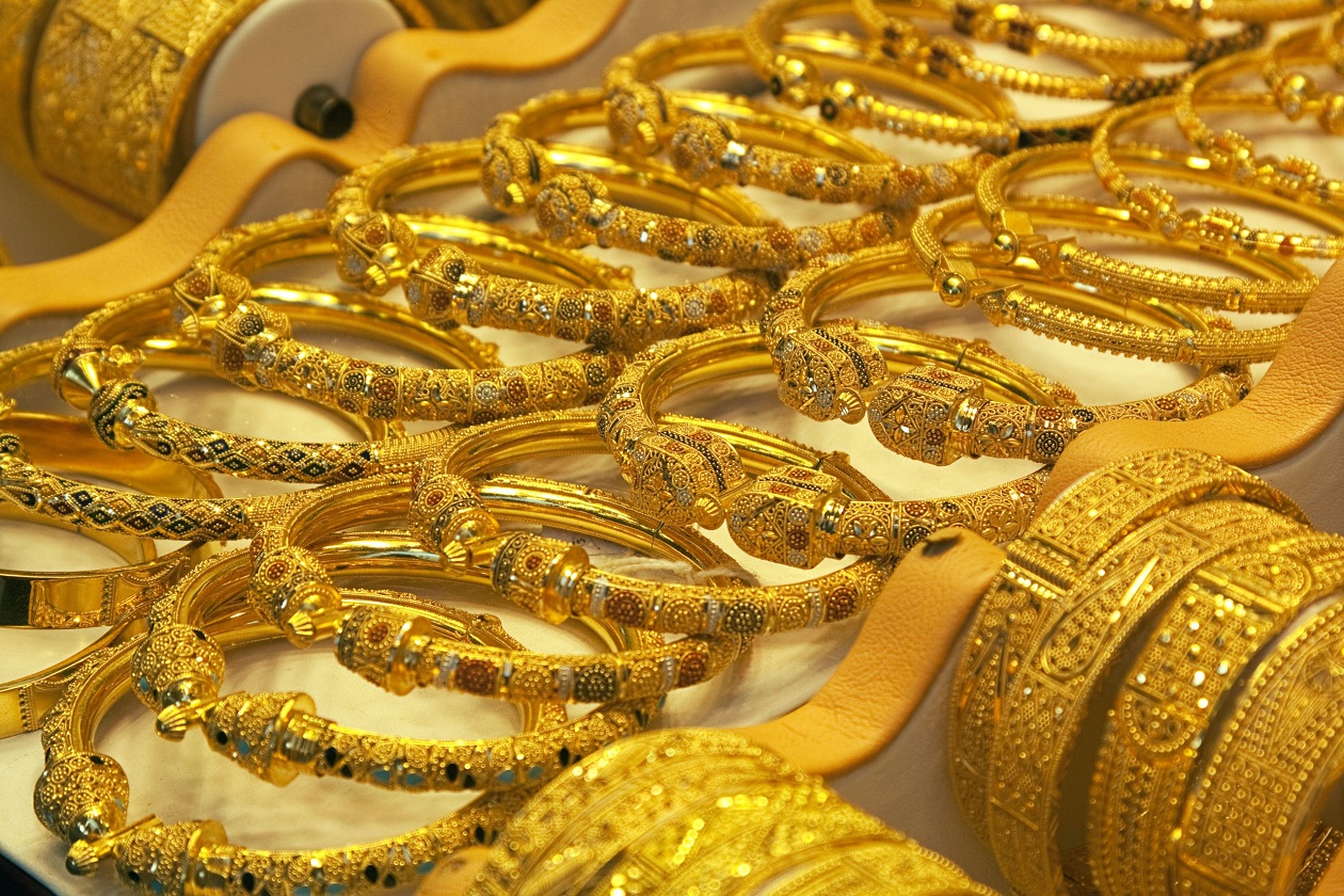 أسعار الذهب تتراجع من جديد خلال تعاملات اليوم الجمعة.. وجرام 18 يسجل 788 جنيهاً