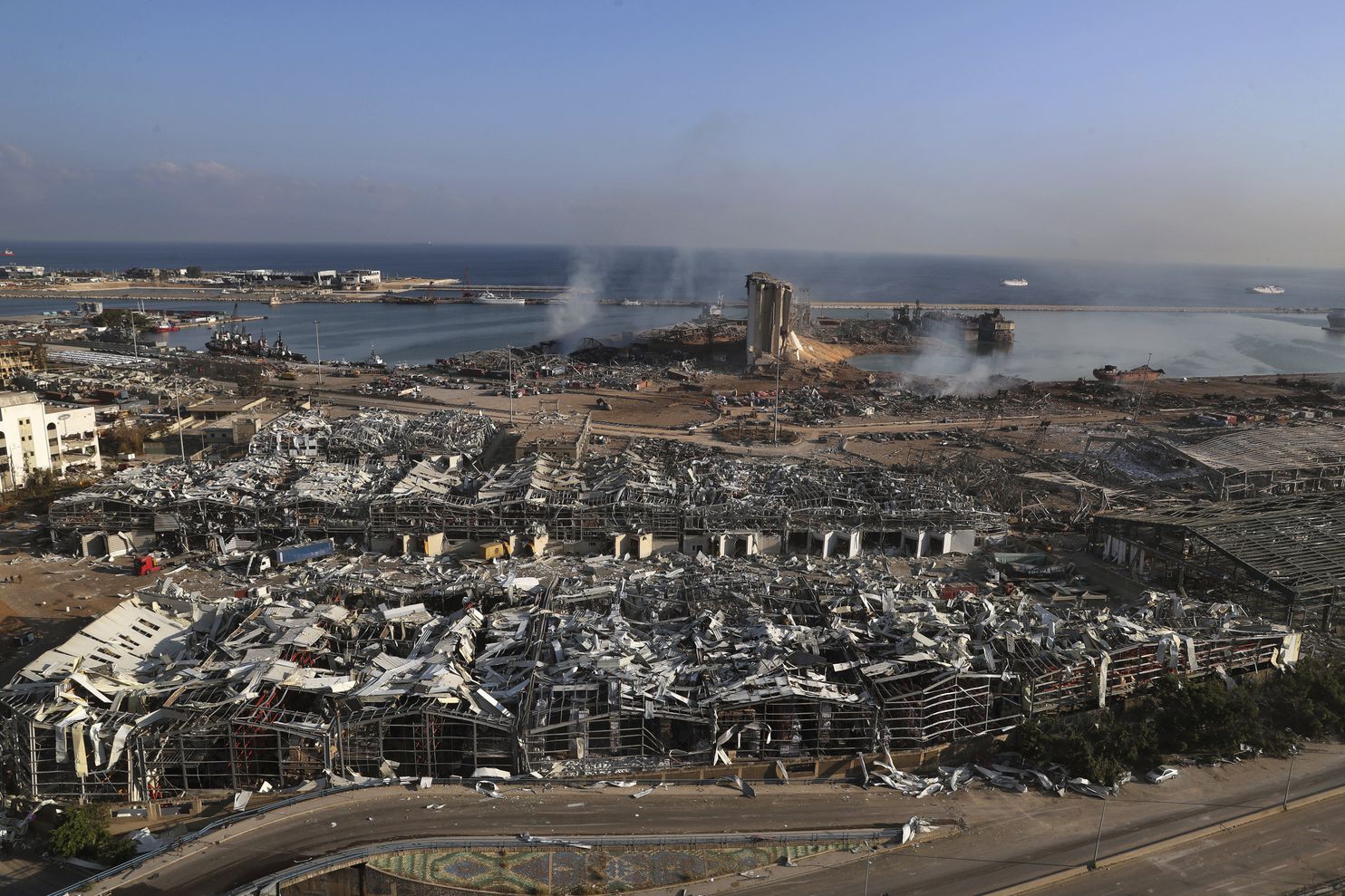 صور القمر الصناعي تظهر حجم الدمار في بيروت بعد الإنفجار