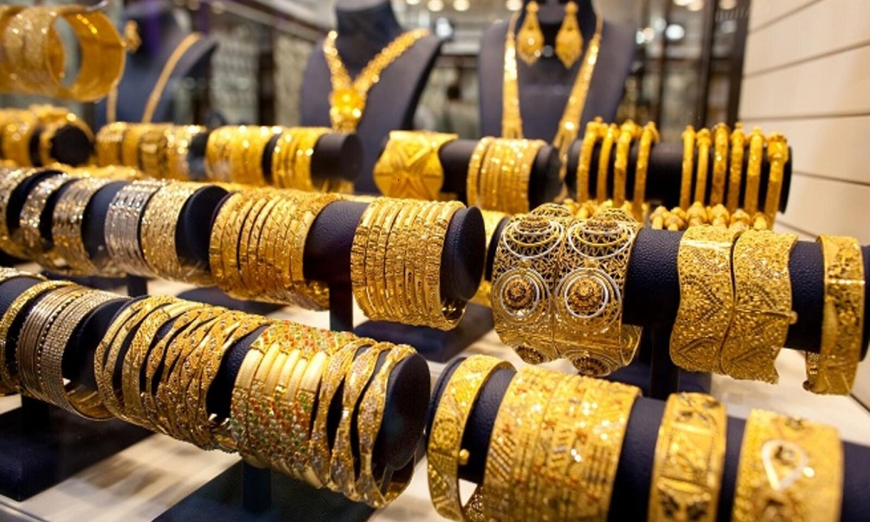 أسعار الذهب تتراجع منذ قليل بالسوق المصرية وجرام 21 يخسر 12 جنيهاً