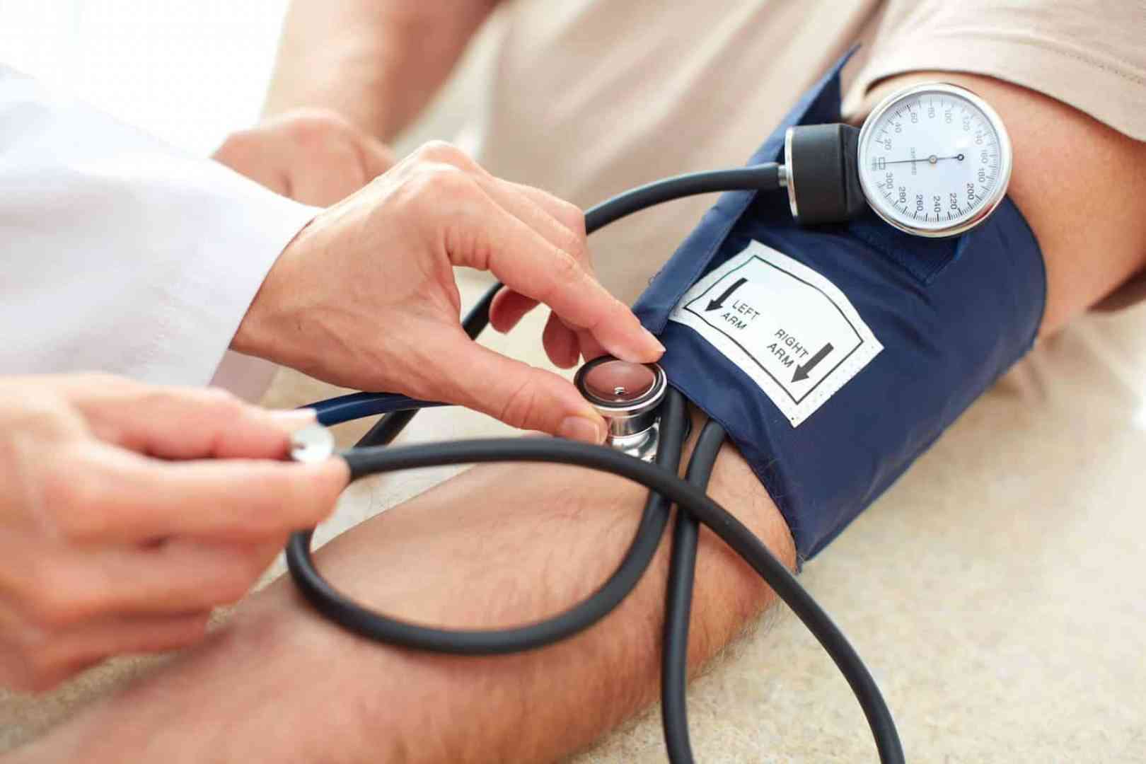 وزارة الصحة تنصح المواطنين بـ 7 إجراءات للوقاية من ارتفاع ضغط الدم 4