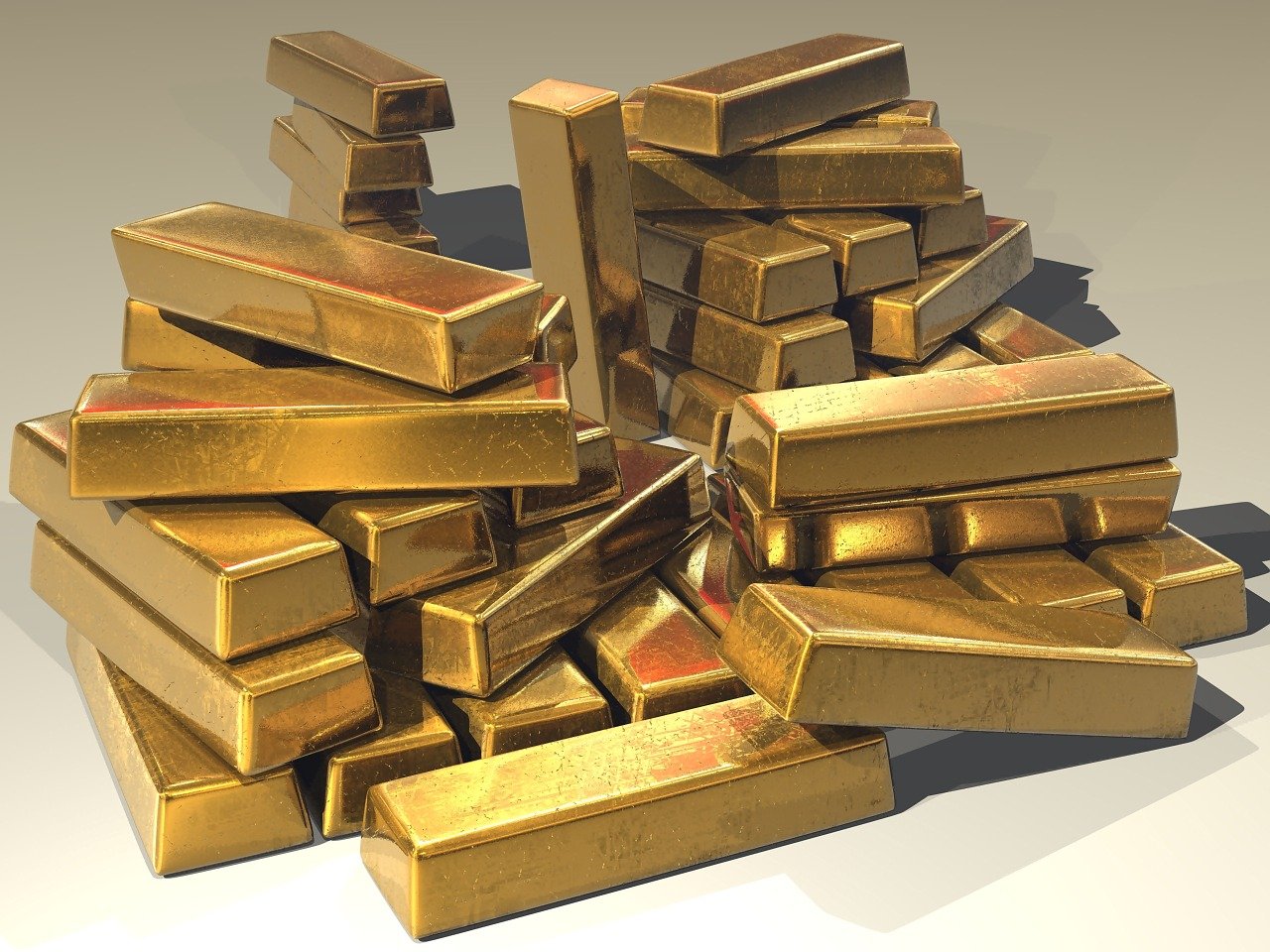 انهيار في أسعار الذهب.. سجل أدنى مستوى منذ 8 أشهر وأسباب هذا التراجع