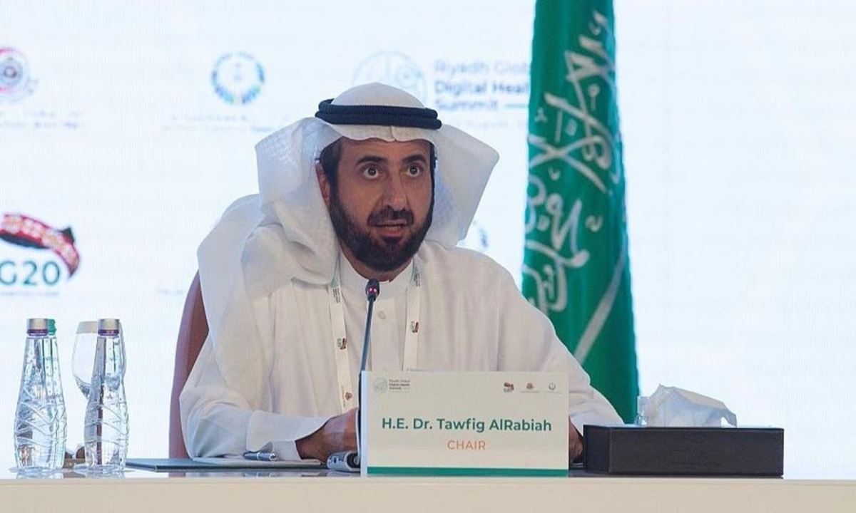 وزير الصحة السعودي: صرف 500 ألف ريال لأهل المتوفي في فيروس كورونا للعاملين في القطاع الصحي 2