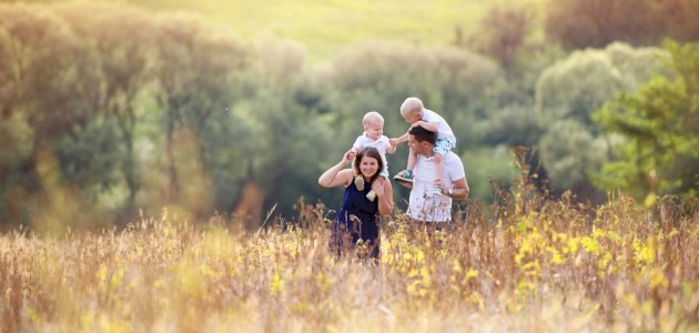 كيفيه تحقيق السعادة الأسرية بين أفراد أسرتك - سر سعادة الأسرة 1