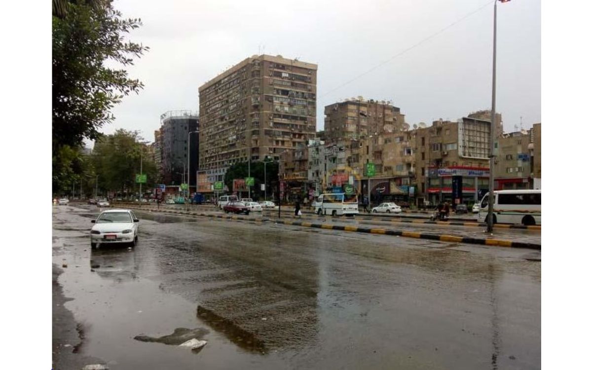 سوء الأحوال الجوية بالقاهرة ومناشدة من المحافظ بعدم النزول إلا للضرورة