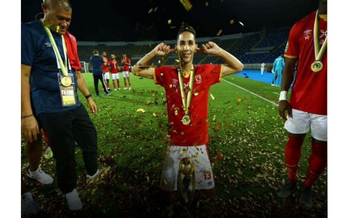 الإتحاد المغربي لكرة القدم يعلن إصابة مدافع الأهلي بدر بانون بفيروس كورونا