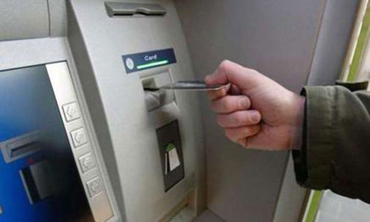 البنك الأهلي المصري يعلن خطوات تحويل الأموال بين الحسابات مجانًا