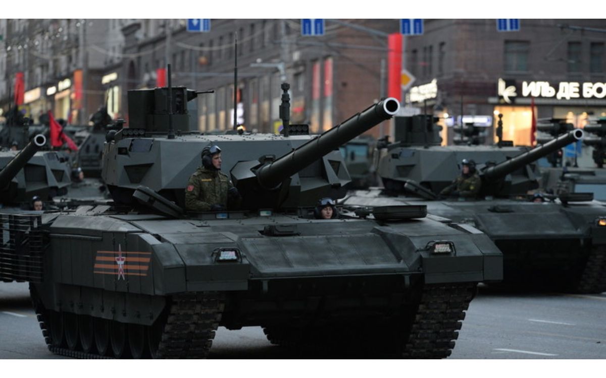 روسيا أوكرانيا.. تقدم دبابات عسكرية روسية باتجاه العاصمة الأوكرانية كييف