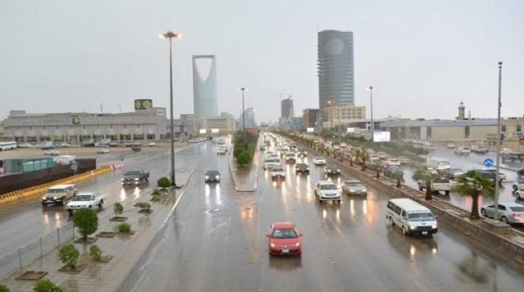 أمطار وغائم جزئي وحرارة مرتفعة| حالة الطقس بالسعودية اليوم الجمعة 2022/8/5