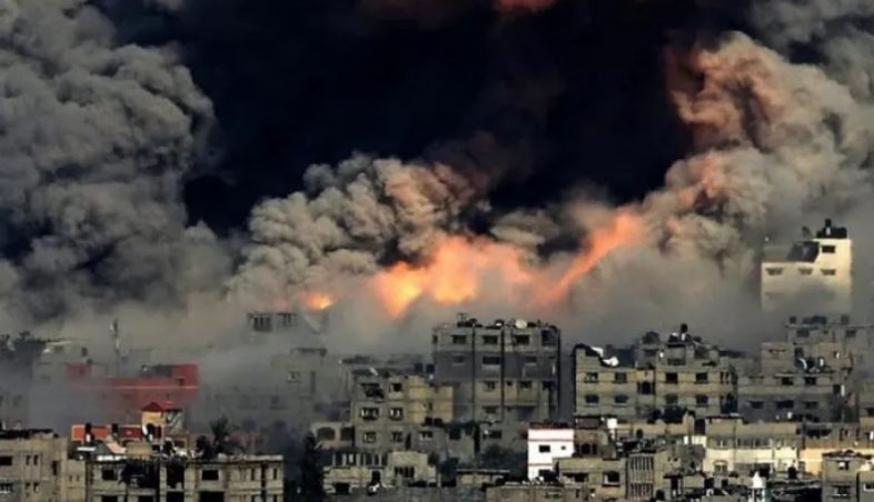 العدوان الصهيوني الغاشم على غزة| الإحتلال يهاجم بالطائرات وقتل المدنيين والمقاومة الفلسطينية ترد بالصواريخ