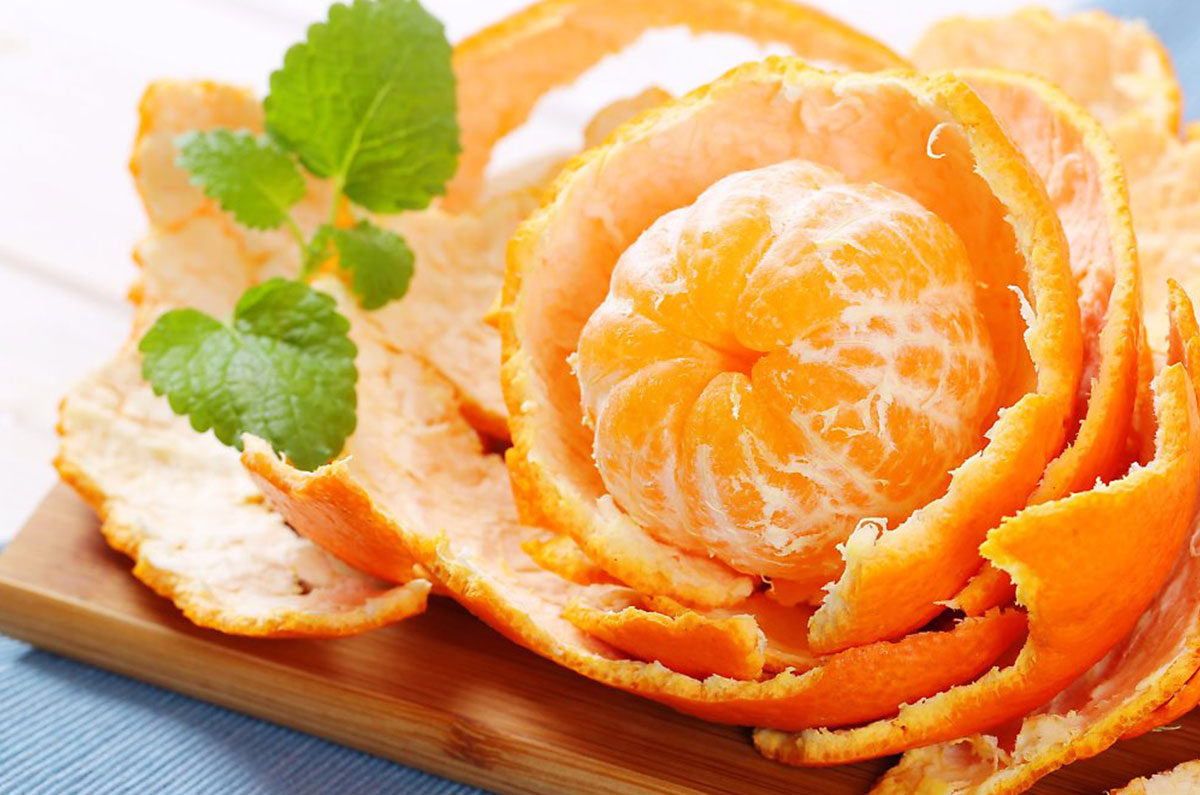 فوائد سحرية داخل قشر البرتقال استخدميه للحصول على صحة جيدة وبشرة متوهجة وشعر لامع