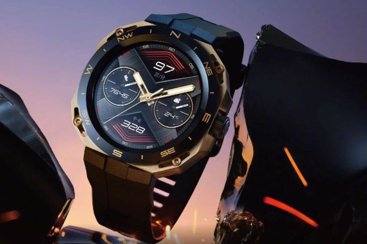 تظهر الساعة الذكية Huawei Watch GT Cyber من هواوي لأول مرة عالميًا بتصميم قابل للفصل وشاشة AMOLED