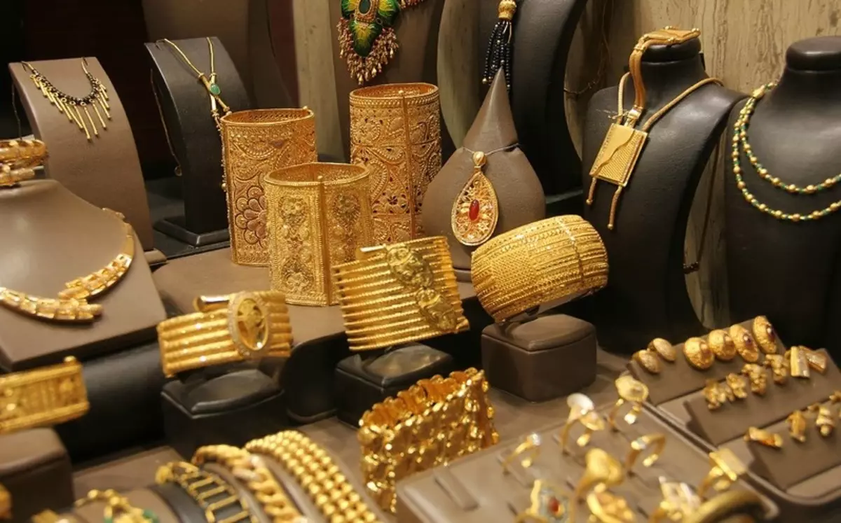 أسعار الذهب في مصر والسعودية اليوم السبت 11 فبراير الحق اشتري الآن قبل زيادة الأسعار