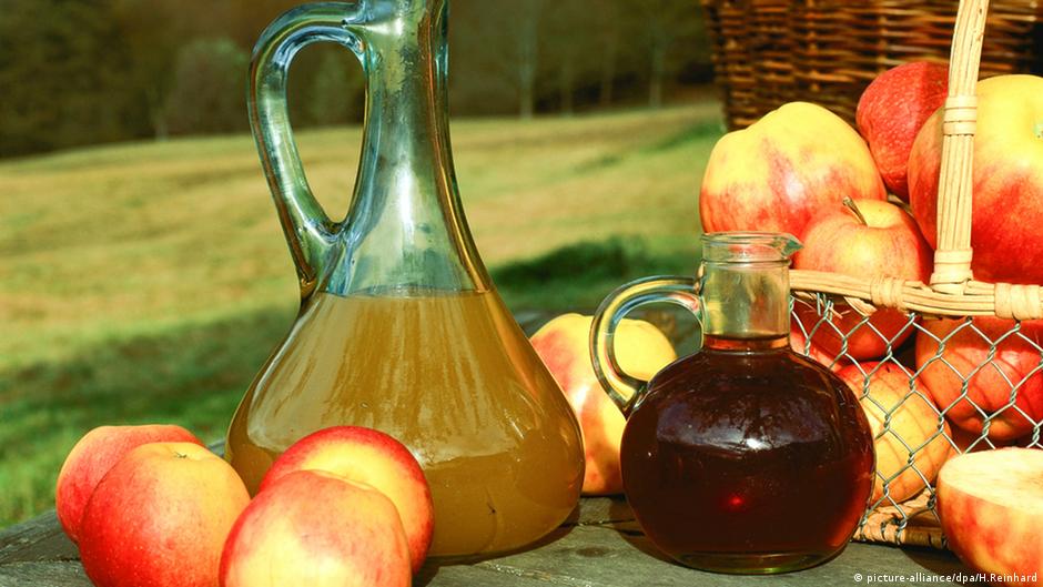 لعلاج الانتفاخات.. أهم فوائد خل التفاح للمعدة والقولون الطبية