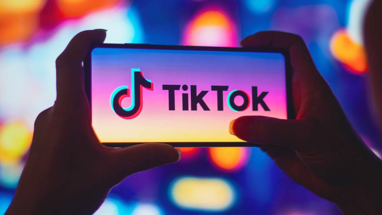 كيفية حذف فيديو TikTok والإبلاغ عنه وتحريره