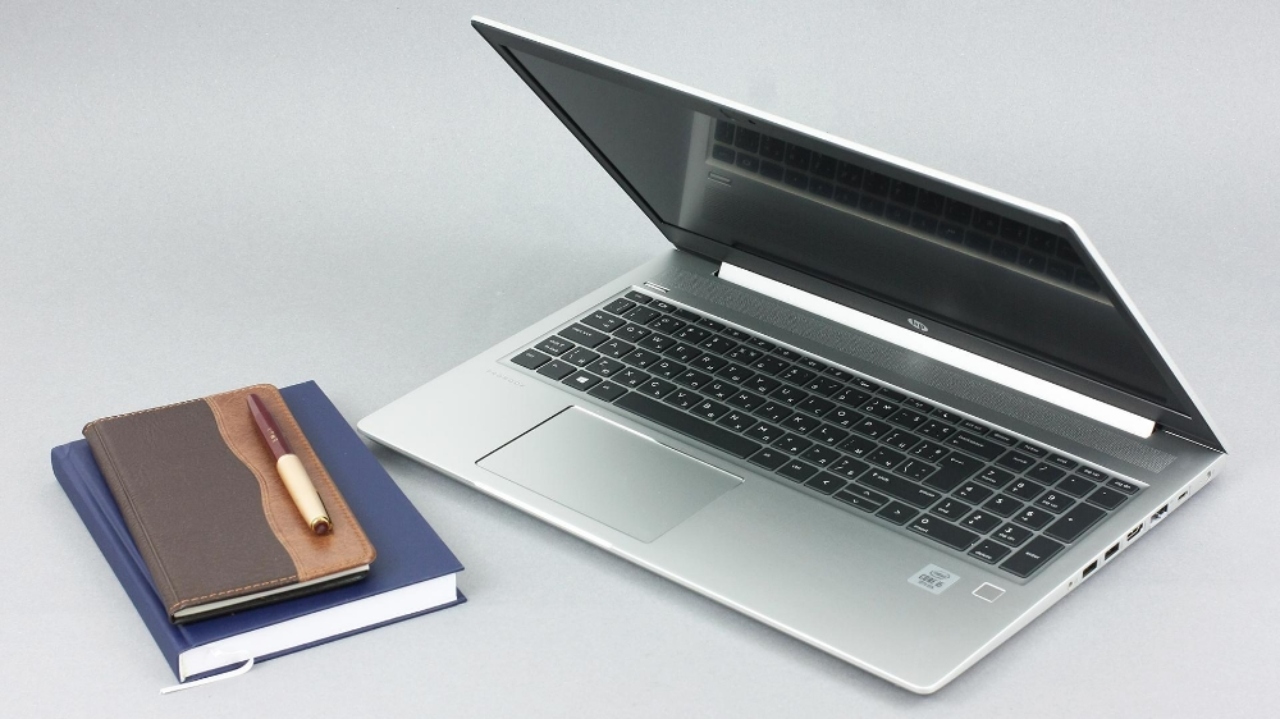 إطلاق سلسلة أجهزة الكمبيوتر المحمولة HP ProBook 400 G10 بمواصفات مدهشة