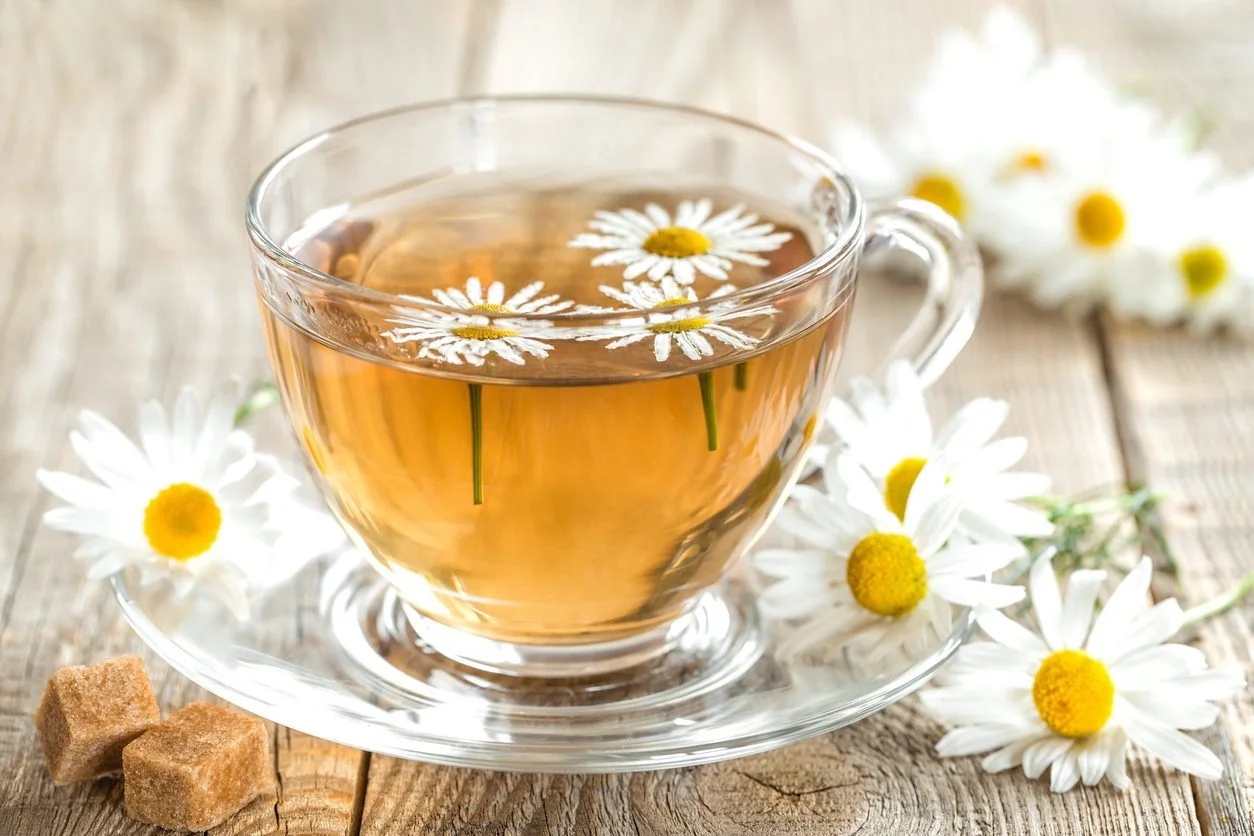 أي شاي يحتوي على نسبة عالية من الكافيين؟