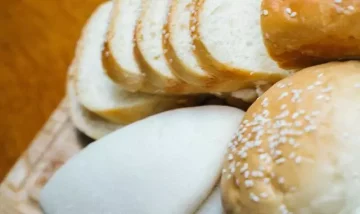 أضرار الخبز الأبيض على المعدة | والبدائل الصحية للخبز السبب في كثير من الأمراض