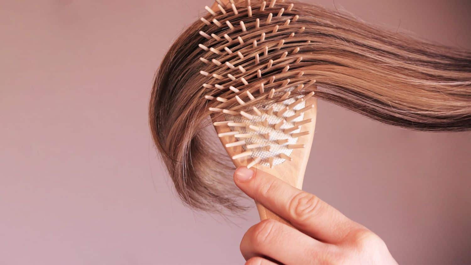 احصلي على شعر صحي.. 4 نصائح تساعد على نمو الشعر بشكل أسرع