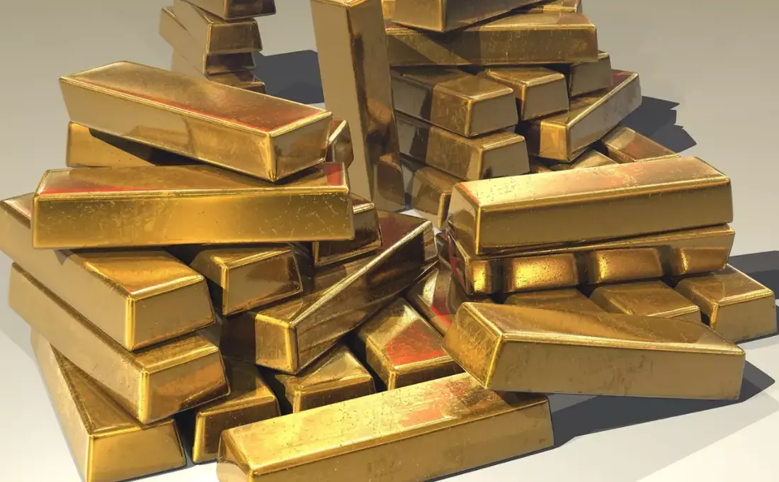عيوب ومزايا الاستثمار في صناديق ETF المرتبطة بالذهب
