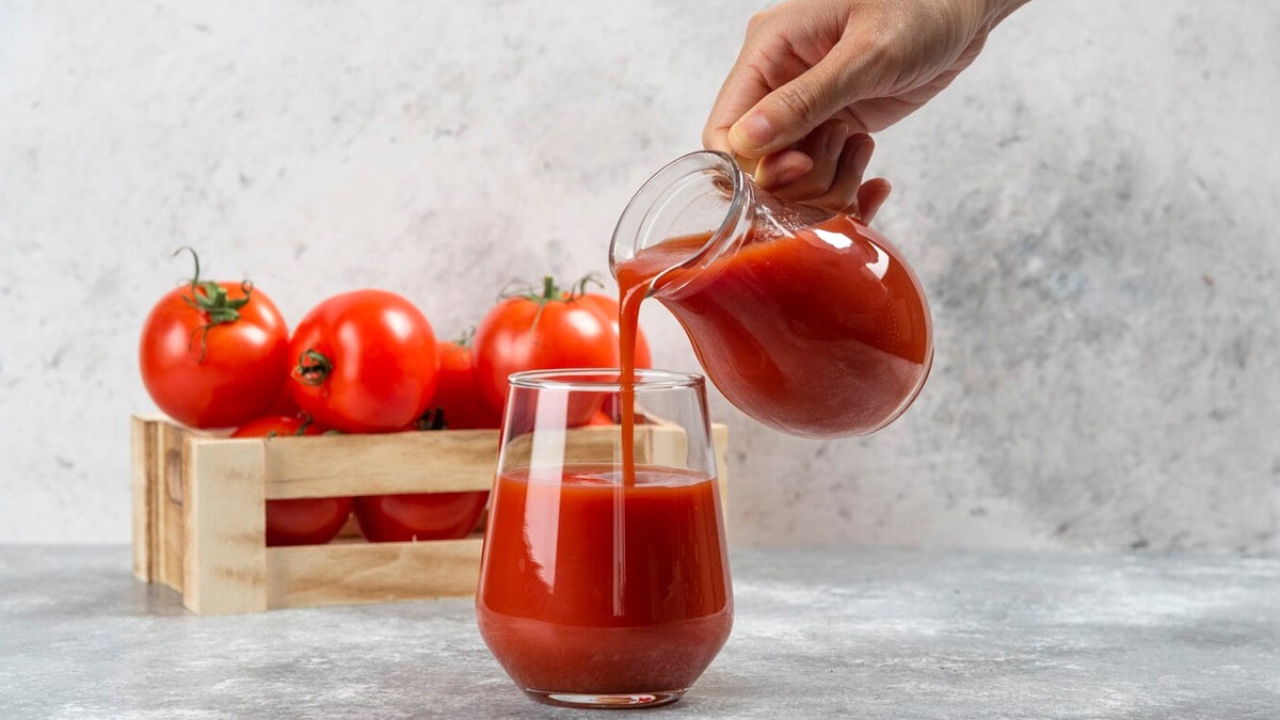 عصير الطماطم.. تعرف الاستخدامات والفوائد والآثار الجانبية والاحتياطات 10