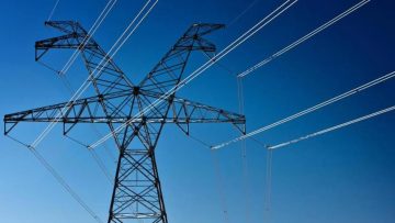 شركة الكهرباء المصرية تصدر بيانًا حول مواعيد فصل الكهرباء وتحذير بشأن استخدام المصاعد في هذا التوقيت