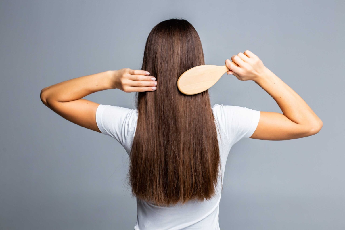 أفضل العلاجات المنزلية لنمو الشعر.. زيت برينجراج والصبار أبرزها 7