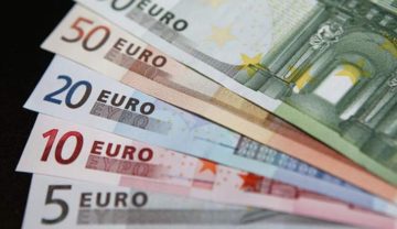 أسعار اليورو اليوم الجمعة 12 أبريل 2024