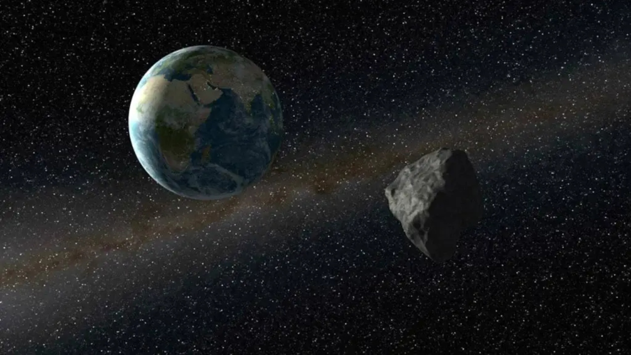 خطر يهدد الأرض: كويكب 2023 FY3 في طريقه إلينا