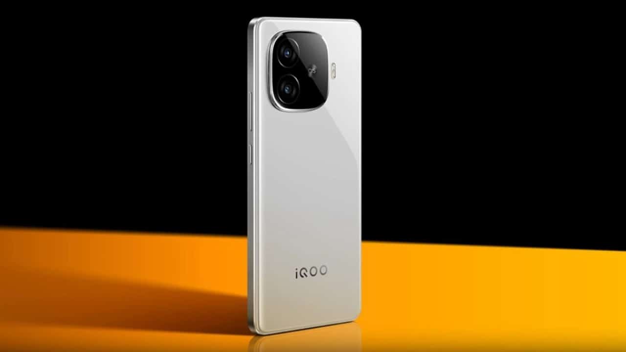 الكشف رسميًا عن هاتف iQOO Z9 Turbo الرائد الجديد.. إليكم مواصفاته