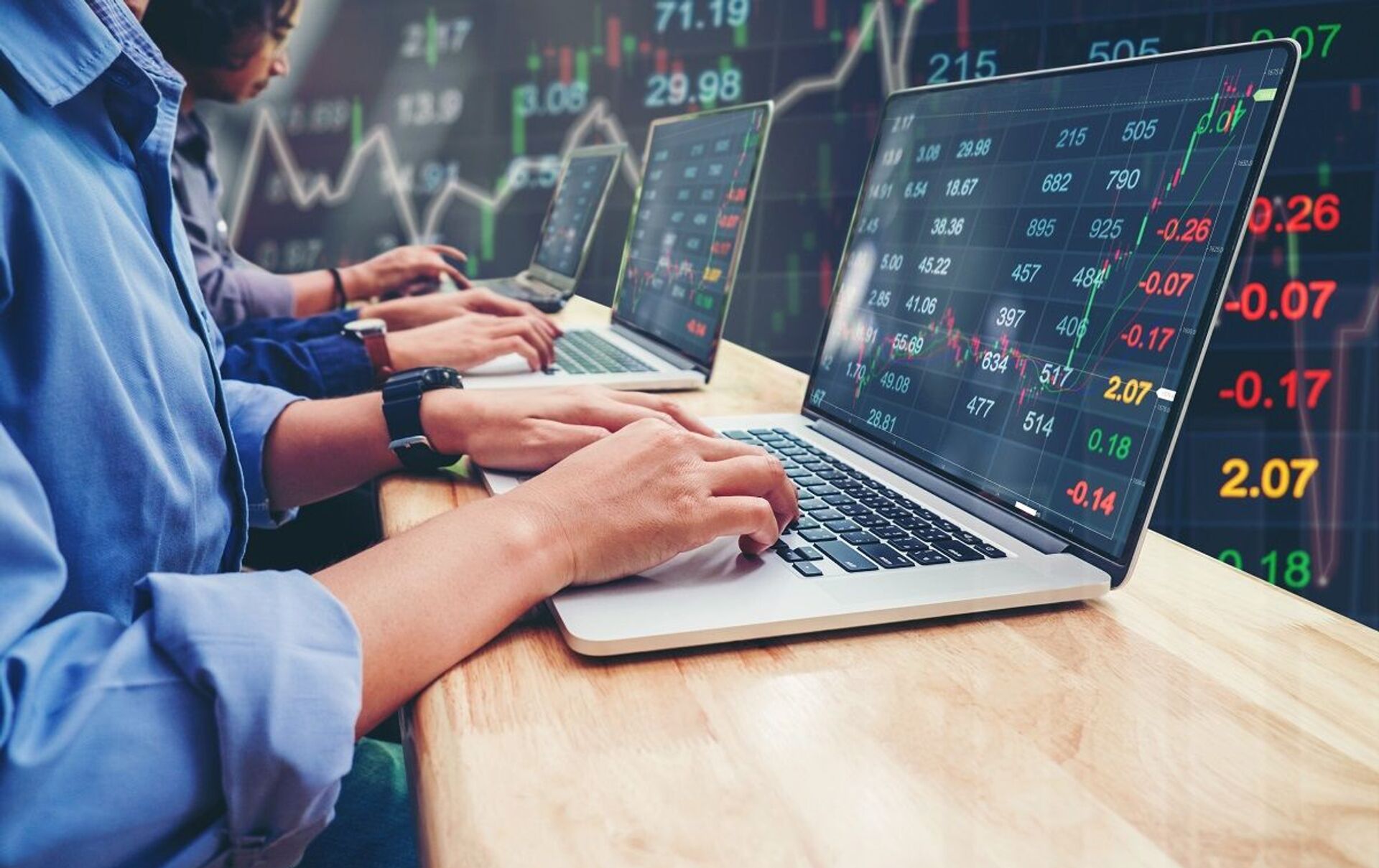 اكتشف الآن النشرة الاقتصادية تكشف عن 32 مليار دولار صادرات غير بترولية ومشروعين صناعيين جديدين في المعادن