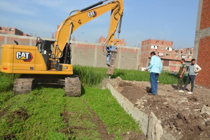 تحدي مثير المواجهة مستمرة.. إزالة تعديات على 5012 مترًا و73 فدان مزارع سمكية مخالفة