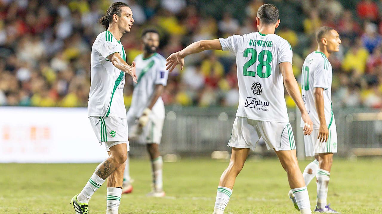 معلق مباراة الأهلي ونيوم اليوم في دوري روشن السعودي 2025-2026 والقناة الناقلة لها