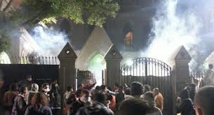 الداخلية تعتذر عن سقوط قنابل الغاز داخل الكاتدرائية